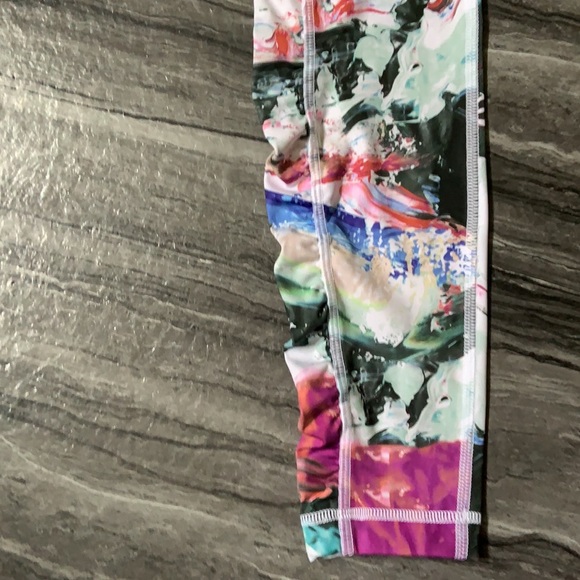 Lululemon Speed Tight III - Picture 9 of 13